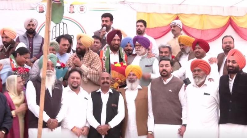  ਅਜਾਇਬ ਭੱਟੀ ਅਤੇ ਸਾਬਕਾ ਐਸਐਸਪੀ ਰਾਜਿੰਦਰ ਸਿੰਘ ਭਾਜਪਾ ਨੂੰ ਵੱਡਾ ਝਟਕਾ ਦਿੰਦੇ ਹੋਏ ਮੁੜ ਕਾਂਗਰਸ ਵਿਚ ਹੋਏ ਸ਼ਾਮਲ