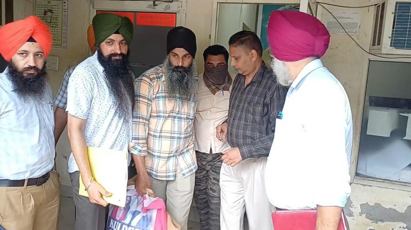 ਨਗਰ ਕੌਂਸਲ ਦੇ ਕਲਰਕ ਨੂੰ ਵਿਜੀਲੈਂਸ ਵਿਭਾਗ ਨੇ ਰਿਸ਼ਵਤ ਲੈਂਦੇ ਕੀਤਾ ਕਾਬੂ