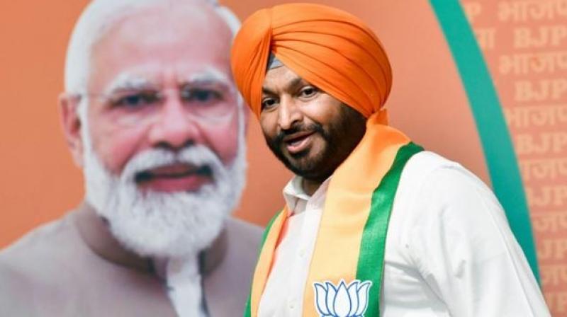 ਪੰਜਾਬ ''ਚ ਸਰਕਾਰੀ ਬੰਗਲਾ ਰਵਨੀਤ ਬਿੱਟੂ ਨੇ ਖਾਲੀ ਕੀਤਾ, ਰਾਤ ਨੂੰ ਹੀ ਆਪਣਾ ਸਮਾਨ ਲੈ ਕੇ ਹੋਏ ਰਵਾਨਾ