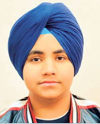  ਕੈਨੇਡਾ ਵਿਚ ਪੰਜਾਬੀ ਨੌਜਵਾਨ ਨੇ ਨਵਾਂ ਇਤਿਹਾਸ ਰਚਿਆ ; ਪੜ੍ਹਦਿਆਂ ਹੀ ਅਸਿਸਟੈਂਟ ਅਧਿਆਪਕ ਬਣਿਆ ਹਰਕੀਰਤ ਸੰਧੂ