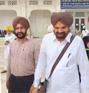 ਬਾਪੂ ਬਲੌਕਰ ਸਿੰਘ ਨੇ ਚੋਣਾਂ ਨਾ ਲੜਨ ਦੀ ਵਜ੍ਹਾ ਦੱਸੀ , ਰਾਜਾ ਵੜਿੰਗ ਤੇ ਚੰਨੀ ਲਈ ਕਹੀ ਇੱਕ ਗੱਲ
