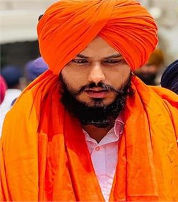 ਸੁਰੱਖਿਆ ਏਜੰਸੀਆਂ ਅੰਮ੍ਰਿਤਪਾਲ ਸਿੰਘ ਨੂੰ ਲੈ ਕੇ ਅਲਰਟ, ਦੀਪ ਸਿੱਧੂ ਦੇ ਭਰਾ ਨੇ ਵੀ ਚੁੱਕੇ ਵੱਡੇ ਸਵਾਲ। 