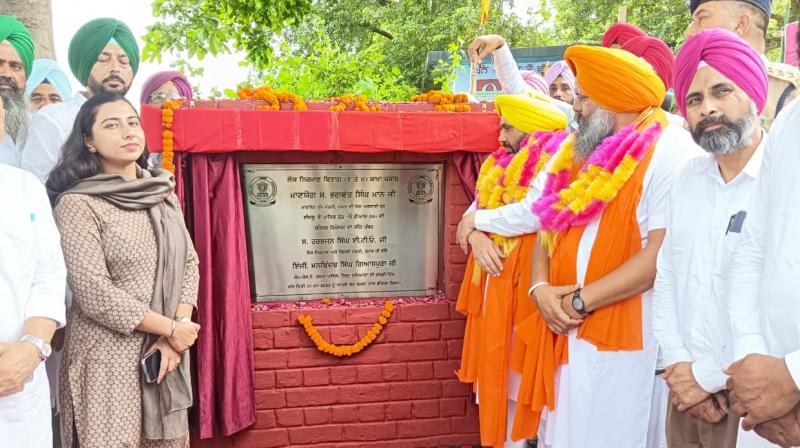 ਮੰਤਰੀ ਹਰਭਜਨ ਸਿੰਘ ETO ਪਹੁੰਚੇ ਲੁਧਿਆਣਾ, 22.56 ਕਰੋੜ ਰੁਪਏ ਦੇ ਤਿੰਨ ਸੜਕੀ ਪ੍ਰੋਜੈਕਟਾਂ ਦੇ ਰੱਖੇ ਨੀਂਹ ਪੱਥਰ