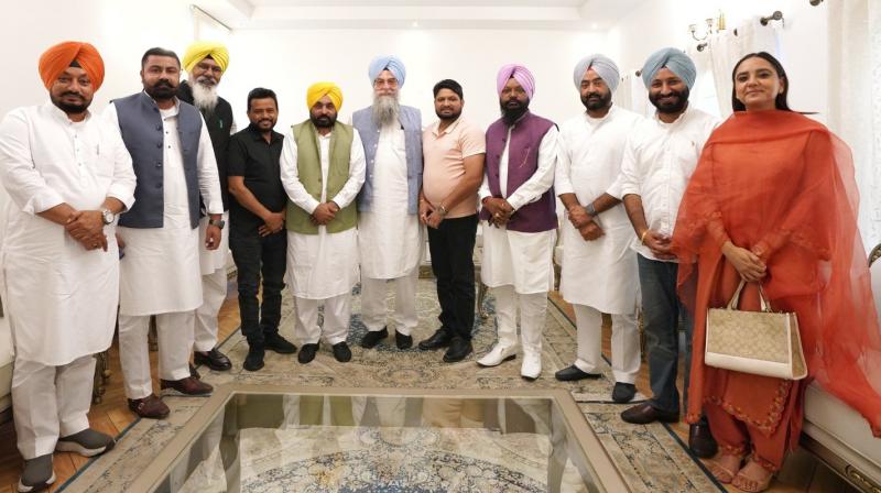 ਲੋਕ ਸਭਾ ਚੋਣਾਂ 2024: ਅੰਗੁਰਾਲ-ਰਿੰਕੂ ਦੇ BJP ‘ਚ ਜਾਣ ਮਗਰੋਂ CM ਮਾਨ ਹੋਏ ਸਰਗਰਮ, ਵਿਧਾਇਕਾਂ ਨਾਲ ਮੀਟਿੰਗਾਂ ਸ਼ੁਰੂ