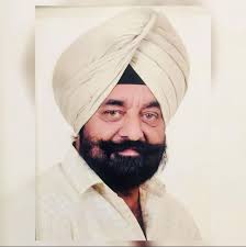 ਵਿਜੀਲੈਂਸ ਨੇ ਆਪਣੀ ਕਾਰਵਾਈ ਕਰਦੇ ਹੋਏ ਸੀਨੀਅਰ ਅਕਾਲੀ ਆਗੂ ਨੂੰ ਹਿਰਾਸਤ ''ਚ ਲਿਆ। 