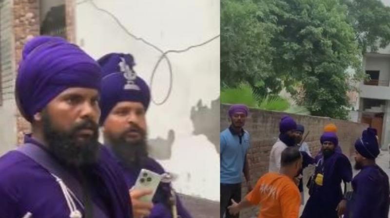 ਪੱਟੀ ਸ਼ਹਿਰ ''ਚ ਨਿਹੰਗਾਂ ਨੇ ਵਿਅਕਤੀ ਦੇ ਘਰ ''ਚ ਵੜ੍ਹ ਕੇ ਕੀਤਾ ਕਤਲ, ਬੇਟੇ ਦਾ ਵੀ ਵੱਢਿਆ ਗੁੱਟ