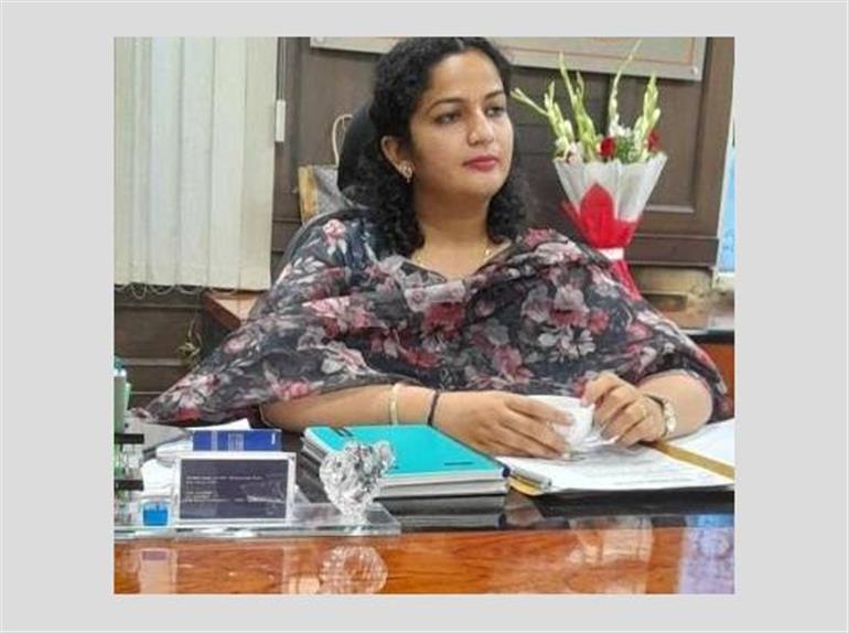 ਡੀ.ਸੀ. ਦੀਪਸ਼ਿਖਾ ਨੇ ਜਲੰਧਰ ''ਚ ਲਗਾਈ ਧਾਰਾ-144, 5 ਤੋਂ ਵਧੇਰੇ ਲੋਕ ਇਕ ਜਗ੍ਹਾ ''ਤੇ ਨਹੀਂ ਹੋ ਸਕਣਗੇ ਇਕੱਠੇ