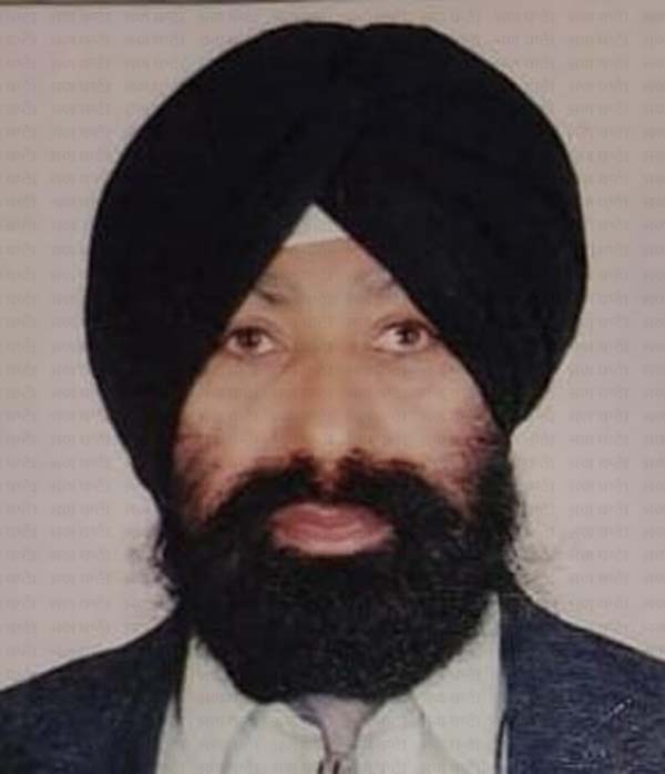 ਵੱਡੀ ਵਾਰਦਾਤ: ਸੁਲਤਾਨਪੁਰ ਲੋਧੀ ''ਚ ਨਾਮੀ ਕਾਰੋਬਾਰੀ ਦਾ ਬੇਰਹਿਮੀ ਨਾਲ ਕਤਲ,ਘਰ ''ਚੋਂ ਖ਼ੂਨ ਨਾਲ ਲਥਪਥ ਮਿਲੀ ਲਾਸ਼