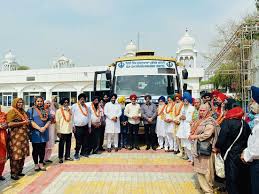 ਸਿੱਖ ਸ਼ਰਧਾਲੂਆਂ ਦਾ ਜਥਾ ਖ਼ਾਲਸਾ ਸਾਜਣਾ ਦਿਵਸ ਮਨਾਉਣ ਮੌਕੇ ਪਾਕਿਸਤਾਨ ਲਈ ਹੋਇਆ ਰਵਾਨਾ, 22 ਅਪ੍ਰੈਲ ਪਰਤੇਗਾ ਭਾਰਤ