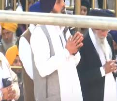 ਮਜੀਠੀਆ ਨੇ ਹੱਥ ਜੋੜ ਕੇ ਸ੍ਰੀ ਅਕਾਲ ਤਖ਼ਤ ਸਾਹਿਬ ਦੀ ਫ਼ਸੀਲ ਅੱਗੇ ਮੰਗੀ ਮੁਆਫ਼ੀ