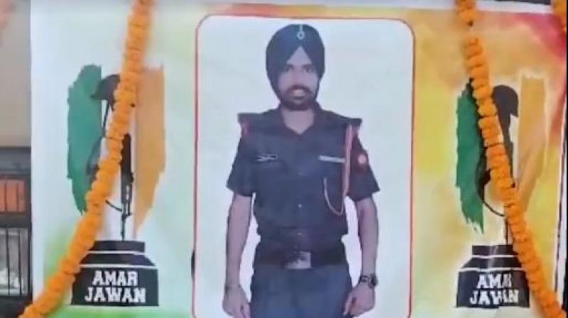 6 ਸਾਲਾਂ ਪਹਿਲਾਂ ਫੌਜ ਚ ਭਰਤੀ ਹੋਏ ਪੁੱਤ ਦੀ ਤਿਰੰਗੇ ’ਚ ਲਿਪਟੀ ਦੇਹ ਪੁੱਜੀ ਪਿੰਡ ਭਾਗਥਲਾਂ