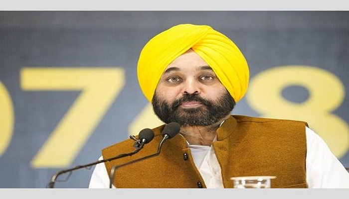 CM ਮਾਨ ਪਹੁੰਚੇ ਅੰਮ੍ਰਿਤਸਰ,ਸਿਹਤ ਖੇਤਰ ਨੂੰ ਲੈ ਕੇ ਦੱਸਿਆ ਪੰਜਾਬ ਦਾ ਰੋਡ ਮੈਪ