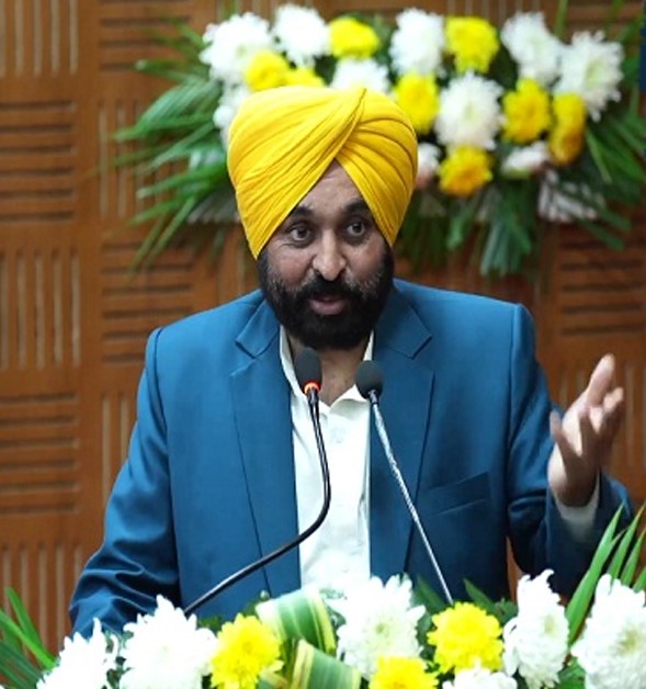 ਮਜੀਠੀਆ ਨੂੰ CM ਭਗਵੰਤ ਮਾਨ ਦੀ ਵੱਡੀ ਚੁਣੌਤੀ, ਦਿੱਤਾ 5 ਦਸੰਬਰ ਤੱਕ ਦਾ ਅਲਟੀਮੇਟਮ
