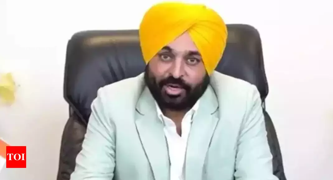 ਨਵੇਂ ਬਜਟ ‘ਚ ਸਰਕਾਰ ਕਰ ਰਹੀ ਔਰਤਾਂ ਨੂੰ 1000 ਰੁ. ਪ੍ਰਤੀ ਮਹੀਨਾ ਦੇਣ ਦੀ ਤਿਆਰੀ, ਕਰੇਗੀ 12000 ਕਰੋੜ ਦਾ ਪ੍ਰਬੰਧ