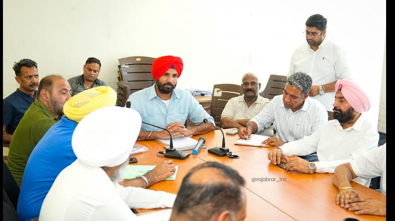 ਕਾਂਗਰਸ ਭਵਨ ''ਚ ਪੰਜਾਬ ਕਾਂਗਰਸ ਕਮੇਟੀ ਦੇ ਪ੍ਰਧਾਨ ਰਾਜਾ ਵੜਿੰਗ ਨੇ ਜ਼ਿਲ੍ਹਾ ਪ੍ਰਧਾਨਾਂ ਨਾਲ ਕੀਤੀ ਮੀਟਿੰਗ
