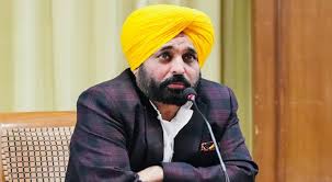 ਇਲੈਕਸ਼ਨ ਕਮਿਸ਼ਨ ਦੀ CM ਮਾਨ ਦੇ ਘਰ ਰੇਡ