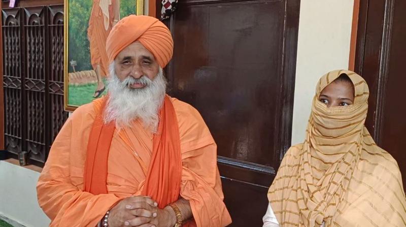 ਇੱਕ ਹੋਰ ਪੰਜਾਬਣ ਦੀ ਸੰਤ ਸੀਚੇਵਾਲ ਦੇ ਯਤਨਾਂ ਸਦਕਾ ਖਾੜੀ ਮੁਲਕ ’ਚੋਂ ਹੋਈ ਘਰ ਵਾਪਸੀ 