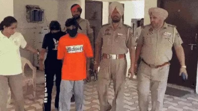 ਬੰਟੀ-ਬਬਲੀ ਸਟਾਈਲ ''ਚ ਚੋਰੀ ਕਰਨ ਵਾਲੇ ਚੜ੍ਹੇ ਪੁਲਿਸ ਅੜਿੱਕੇ