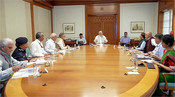 PM ਮੋਦੀ ਵੋਟਿੰਗ ਖਤਮ ਹੁੰਦੇ ਹੀ ਐਕਸ਼ਨ ‘ਚ,ਦੇਸ਼ ਭਰ ''ਚ ਅੱਤ ਦੀ ਗਰਮੀ ਅਤੇ ਉੱਤਰ-ਪੂਰਬ ਵਿੱਚ ਹੜ੍ਹਾਂ ਦੀ ਸਥਿਤੀ ਦਾ ਲਿਆ ਜਾਇਜ਼ਾ