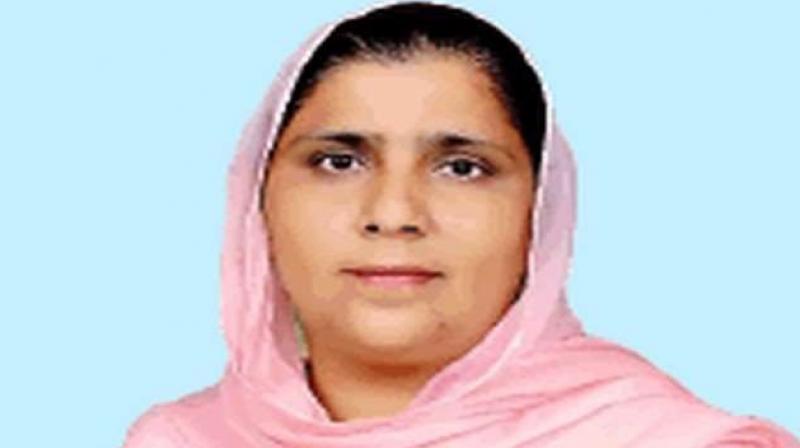 AAP ਵਿਧਾਇਕਾ ''ਤੇ ਲੱਗੇ NRI ਦੀ ਕੋਠੀ ’ਤੇ ਕਬਜ਼ਾ ਕਰਨ ਦੇ ਇਲਜ਼ਾਮ, ਜਿੰਦਰਾ ਤੋੜ ਕੇ ਬਣਾਇਆ ਰੈਣ-ਬਸੇਰਾ