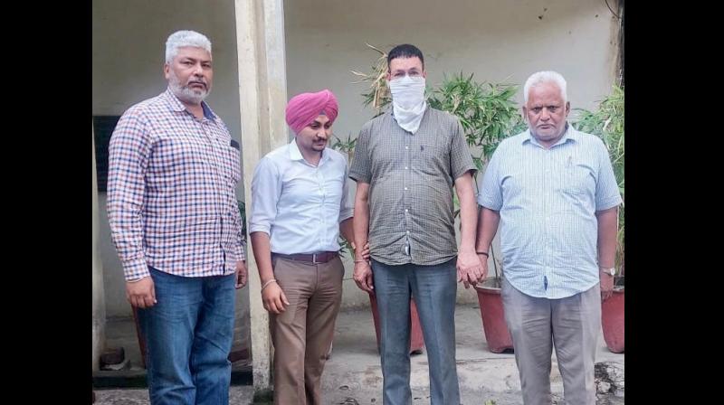 ਵਿਜੀਲੈਂਸ ਬਿਊਰੋ ਵੱਲੋਂ 2,70,000 ਰੁਪਏ ਰਿਸ਼ਵਤ ਲੈਣ ਦੇ ਦੋਸ਼ ਹੇਠ ਸਹਾਇਕ ਸਬ-ਇੰਸਪੈਕਟਰ ਗ੍ਰਿਫ਼ਤਾਰ