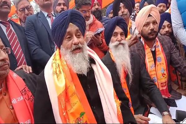 ਅਕਾਲੀ ਦਲ ਨੇ ''ਪ੍ਰਾਣ ਪ੍ਰਤਿਸ਼ਠਾ'' ਮੌਕੇ ਲਾਇਆ ਲੰਗਰ, ਸੁਖਬੀਰ ਬਾਦਲ ਨੇ ਦਿੱਤੀ ਵਧਾਈ