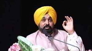 CM Bhagwant Mann ਦਾ ਪਟਵਾਰੀਆਂ ਨੂੰ ਵੱਡਾ ਤੋਹਫਾ, ਹੁਣ ਟਰੇਨਿੰਗ ਲਈ ਮਿਲੇਗਾ ਤਿੰਨ ਗੁਣਾ ਵੱਧ ਭੱਤਾ। 