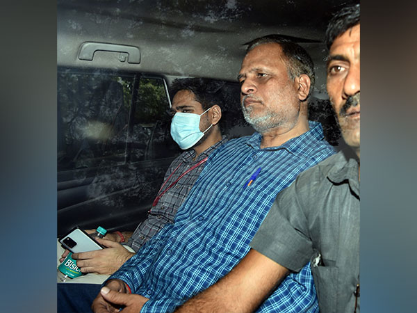 SC ਨੇ ED ਤੋਂ ਦਿੱਲੀ ਦੇ ਸਾਬਕਾ ਮੰਤਰੀ ਸਤੇਂਦਰ ਜੈਨ ਦੀ ਜ਼ਮਾਨਤ ਪਟੀਸ਼ਨ ''ਤੇ ਮੰਗਿਆ ਜਵਾਬ