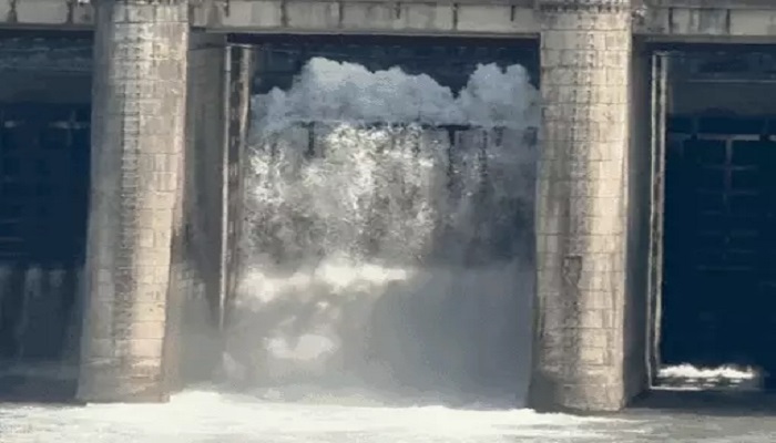 ਭਾਖੜਾ ਡੈਮ ਤੋਂ ਛੱਡਿਆ ਗਿਆ ਪਾਣੀ, ਲੋਕਾਂ ਨੂੰ ਦਰਿਆ ਕੰਢੇ ਨਾ ਜਾਣ ਦੀ ਹਿਦਾਇਤ