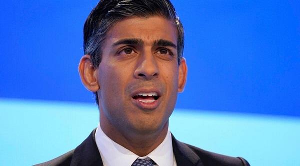 ''ਪ੍ਰਵਾਸੀ ਸੰਕਟ'' ਨਾਲ ਨਜਿੱਠਣ ਦੀ PM ਸੁਨਕ ਨੂੰ ਟੋਰੀਜ਼ ਨੇ ਅਪੀਲ ਕੀਤੀ। 