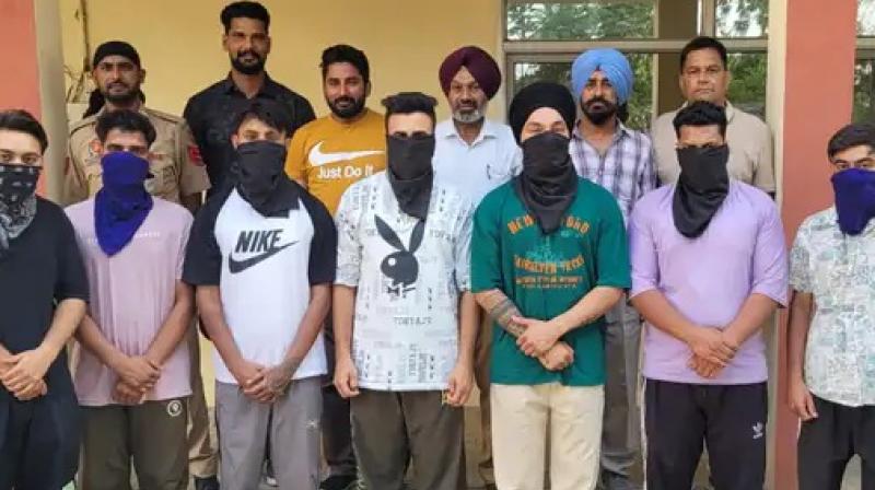  ਗੈਂਗਸਟਰਾਂ ਨੂੰ ਪਨਾਹ ਦੇਣ ਵਾਲੇ ਗਿਰੋਹ ਨੂੰ ਨਵਾਂਸ਼ਹਿਰ ਪੁਲਿਸ ਨੇ ਫੜਿਆ 