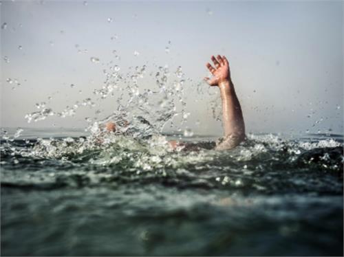 ਭਾਰਤੀ ਮਜ਼ਦੂਰ ਦੀ ਸਿੰਗਾਪੁਰ ''ਚ ਸਮੁੰਦਰ ''ਚ ਡਿੱਗਣ ਕਾਰਨ ਮੌਤ। 