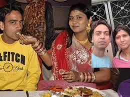 ਨੌਕਰ ਨਾਲ ਸਨ ਨਾਜਾਇਜ਼ ਸੰਬੰਧ, ਪਤੀ ਨੇ ਰੰਗੇਹੱਥੀਂ ਫੜੀ,  ਫ਼ੇਰ ਨੌਕਰ ਨਾਲ ਮਿਲ ਕੀਤਾ ਪਤੀ ਦਾ ਕਤਲ 