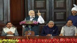 PM ਮੋਦੀ ਦਾ ਨਵੇਂ ਸੰਸਦ ਭਵਨ ''ਚ ਪਹਿਲਾ ਸੰਬੋਧਨ, ਕਿਹਾ ਕਿ ਇਹ ਅੰਮ੍ਰਿਤਕਾਲ ਦਾ ਊਸ਼ਾਕਾਲ ਹੈ।