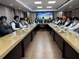 SGPC ਸੁਖਬੀਰ ਬਾਦਲ ''ਤੇ ਹਮਲਾ ਕਰਨ ਵਾਲੇ ਨਾਰਾਇਣ ਸਿੰਘ ਚੌੜਾ ''ਤੇ ਹੋਈ ਸਖ਼ਤ