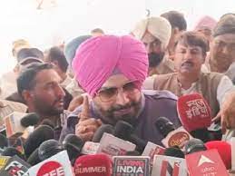 ਪੰਜਾਬ ਕਾਂਗਰਸ ਦੇ ਨੇਤਾ ਨਵਜੋਤ ਸਿੰਘ ਸਿੱਧੂ ਨੇ ਪੰਜਾਬ ਕਾਂਗਰਸ ''ਆਪ'' ਗਠਜੋੜ ''ਤੇ ਸਹਿਮਤੀ ਜਤਾਈ।