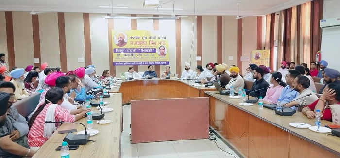 ਪੰਜਾਬ ਦੀਆਂ ਸਮੂਹ NGO''s ਨੂੰ ਕੈਬਨਿਟ ਮੰਤਰੀ ਡਾ. ਬਲਜੀਤ ਕੌਰ ਨੇ ਵੰਡੀਆਂ ਗ੍ਰਾਂਟਾਂ, ਕਹੀ ਇਹ ਗੱਲ