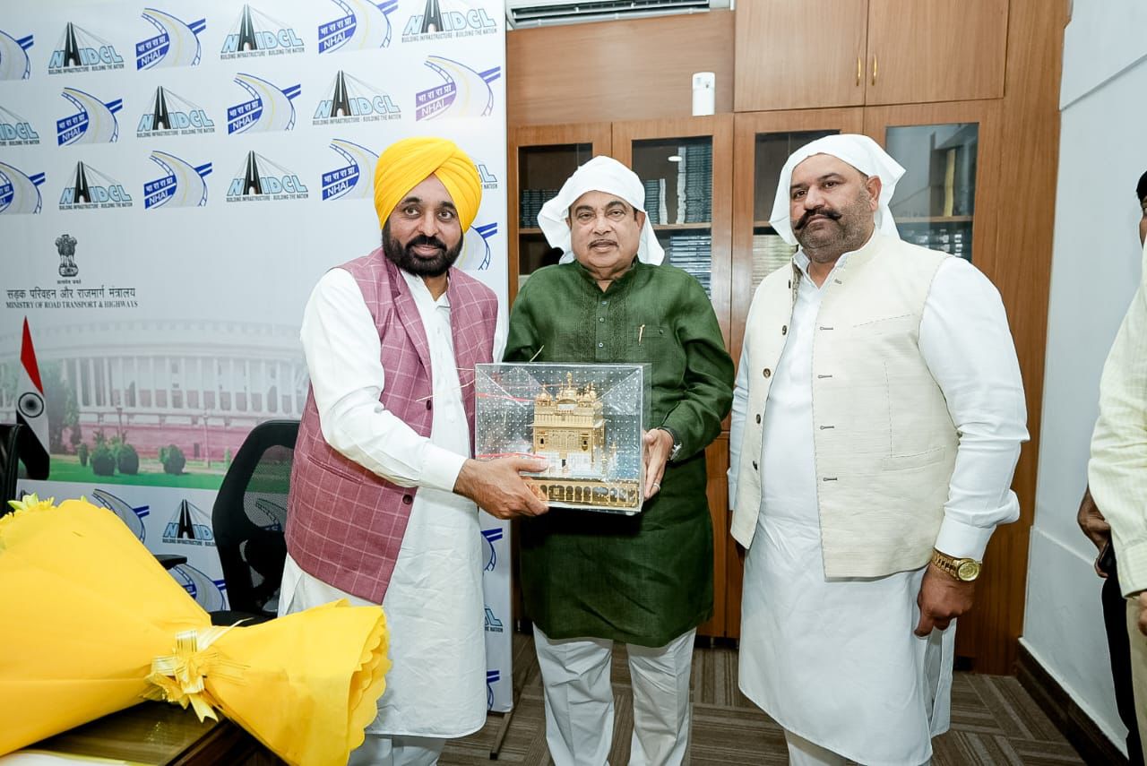 ਕੇਂਦਰੀ ਮੰਤਰੀ ਨਿਤਿਨ ਗਡਕਰੀ ਨੂੰ ਮਿਲਣ ਪਹੁੰਚੇ CM ਮਾਨ,ਇਨ੍ਹਾਂ ਮੁੱਦਿਆਂ ''ਤੇ ਹੋਈ ਚਰਚਾ