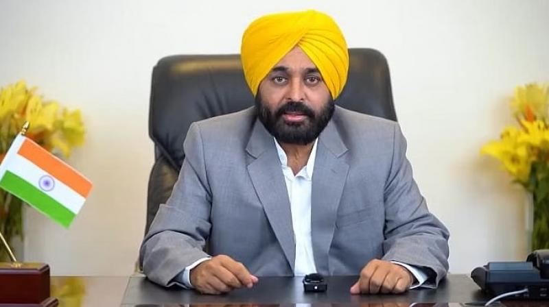 ਪੰਚਾਇਤੀ ਚੋਣਾਂ ਤੋਂ ਪਹਿਲਾਂ ਮੁੱਖ ਮੰਤਰੀ ਦਾ ਪਿੰਡਾਂ ਲਈ ਵੱਡਾ ਐਲਾਨ,ਸਰਬਸੰਮਤੀ ਨਾਲ ਚੁਣੀਆਂ ਜਾਣ ਵਾਲੀਆਂ ਪੰਚਾਇਤਾਂ ਨੂੰ ਮਿਲੇਗੀ 5 ਲੱਖ ਰੁਪਏ ਦੀ ਵਿਸ਼ੇਸ਼ ਗਰਾਂਟ