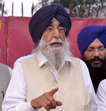 ਸਿਮਰਨਜੀਤ ਸਿੰਘ ਮਾਨ ਦਾ ਕਿਰਪਾਨ ਵਿਵਾਦ ਤੇ ਵੱਡਾ ਬਿਆਨ, ਜਹਾਜ਼ ’ਚ ਜਨੇਊ ਪਾ ਕੇ ਜਾਣ ’ਤੇ ਚੁੱਕੇ ਸਵਾਲ