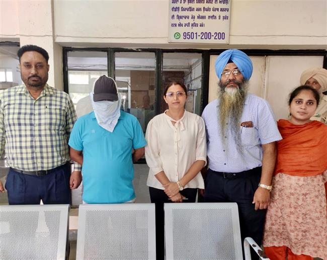ਸੇਵਾਮੁਕਤ PCS ਅਧਿਕਾਰੀ ਇਕਬਾਲ ਸਿੰਘ ਸੰਧੂ ਨੂੰ ਜ਼ਮੀਨ ਐਕੁਆਇਰ ਘਪਲੇ ’ਚ ਕੀਤਾ ਕਾਬੂ