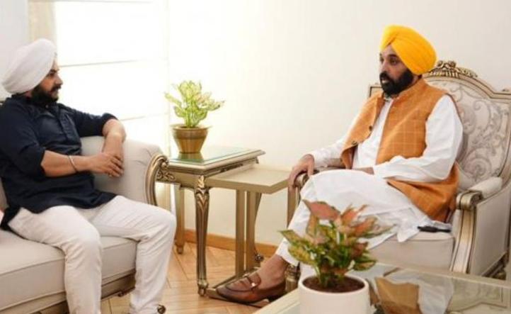 ਮੁੱਖ ਮੰਤਰੀ ਭਗਵੰਤ ਮਾਨ ਨਾਲ ਆਪ ਦੇ ਪੰਜਾਬ ਇੰਚਾਰਜ ਜਰਨੈਲ ਸਿੰਘ ਨੇ ਕੀਤੀ ਮੁਲਾਕਾਤ