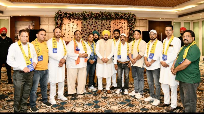 AAP ਜਲੰਧਰ ''ਚ ਹੋਈ ਹੋਰ ਵੀ ਮਜ਼ਬੂਤ,''ਆਪ'' ''ਚ ਸੈਂਕੜੇ ਭਾਜਪਾ-ਕਾਂਗਰਸੀ ਆਗੂ ਤੇ ਵਰਕਰ ਹੋਏ ਸ਼ਾਮਲ