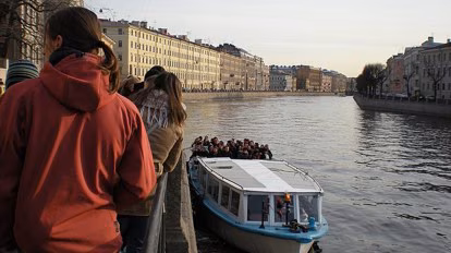 ਦੁਖਦ ਘਟਨਾ: 4 ਭਾਰਤੀ ਵਿਦਿਆਰਥੀਆਂ ਦੀ ਰੂਸ ''ਚ ਨਦੀ ਵਿਚ ਡੁੱਬਣ ਕਾਰਨ ਮੌਤ