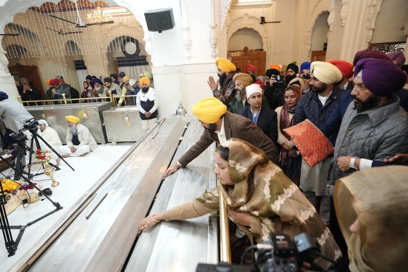  ਗੁਰਦੁਆਰਾ ਸ੍ਰੀ ਫਤਹਿਗੜ੍ਹ ਸਾਹਿਬ ਵਿਖੇ ਮੁੱਖ ਮੰਤਰੀ ਭਗਵੰਤ ਸਿੰਘ ਮਾਨ ਹੋਏ ਨਤਮਸਤਕ