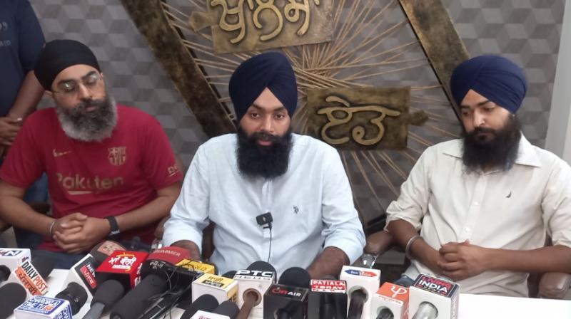 ਅਮਰਪ੍ਰੀਤ ਸਿੰਘ ਦਾ ਮੋਬਾਈਲ ਫ਼ੋਨ NIA ਨੇ ਕੀਤਾ ਜ਼ਬਤ, ਦਿੱਲੀ ਦਫ਼ਤਰ ਸਦਿਆ 4 ਅਗਸਤ ਨੂੰ। 