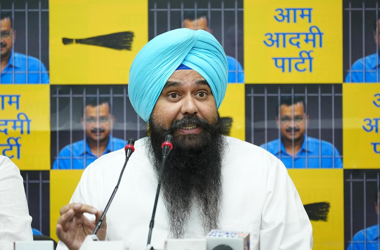 ਸੰਸਦ ''ਚ ''ਆਪ'' ਸੰਸਦ ਮਲਵਿੰਦਰ ਕੰਗ ਨੇ ਉਠਾਏ ਸਿੱਖਿਆ ਨਾਲ ਜੁੜੇ ਅਹਿਮ ਮੁੱਦੇ