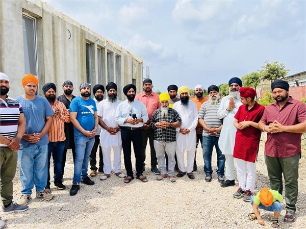 ਸਬਾਊਦੀਆ ''ਚ ਗੁਰੂ ਅਰਜਨ ਦੇਵ ਦੀ ਲਾਸਾਨੀ ਸ਼ਹਾਦਤ ਨੂੰ ਸਮਰਪਿਤ ਵਿਸ਼ਾਲ ਨਗਰ ਕੀਰਤਨ। 