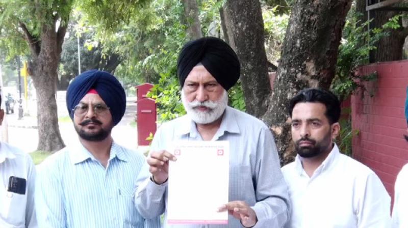 ਸਰਕਾਰ ਵਿਰੁਧ ਪੰਜਾਬ ਦੇ ਡਿਪੂ ਹੋਲਡਰਾਂ ਨੇ ਖੋਲ੍ਹਿਆ ਮੋਰਚਾ;ਰਾਜਪਾਲ ਬਨਵਾਰੀਲਾਲ ਪੁਰੋਹਿਤ ਨਾਲ ਕੀਤੀ ਮੁਲਾਕਾਤ