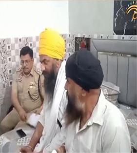 ਮੁਕੇਰੀਆਂ ''ਚ ਸ੍ਰੀ ਗੁਰੂ ਗ੍ਰੰਥ ਸਾਹਿਬ ਦੀ ਬੇਅਦਬੀ ਦੀ ਘਟਨਾ ਵਾਪਰੀ, ਖਿਲਰੇ ਮਿਲੇ ਅੰਗ
